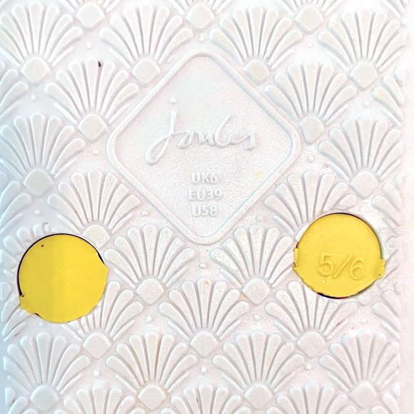 Joules Flip Flops in Yellow Floral Size US8 EU39 UK6 - Picture 4 of 7